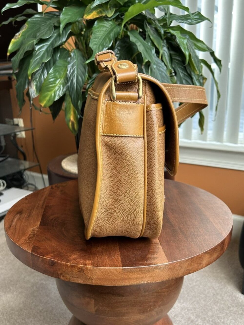 LANCEL Leather Shoulder Bag GM, British Tan - Picture 6 of 15